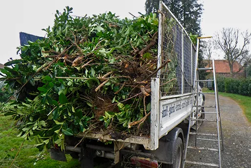 Nettoyage Cour - Entreprise Eric VALLETTE